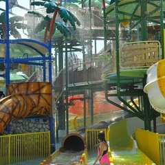 Aquajoy Eğlenceli Su Parkı