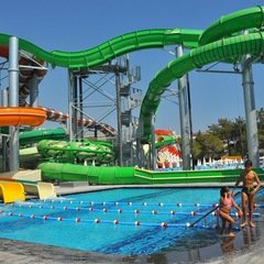 Aquajoy Eğlenceli Su Parkı