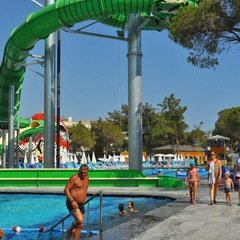 Aquajoy Eğlenceli Su Parkı