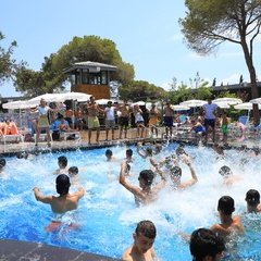 Aquajoy Eğlenceli Su Parkı