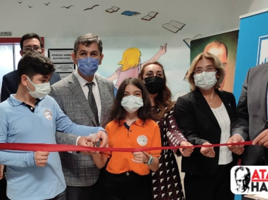 Şehit Cengiz Hasbal Ortaokulu Kütüphanesi Düzenlenen Törenle Hizmete Açıldı