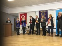 Ataşehir Eğitim Derneği 350 çocuğun yüzünü güldürdü