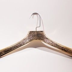 001-Ceket askısı bakır