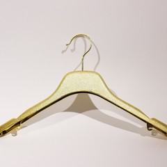 010-Bayan abiye askısı