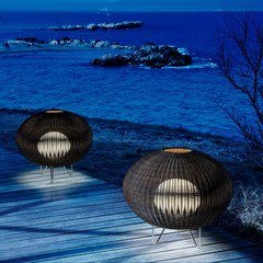 GAROTA_01_Pie_Ambiente-924x789