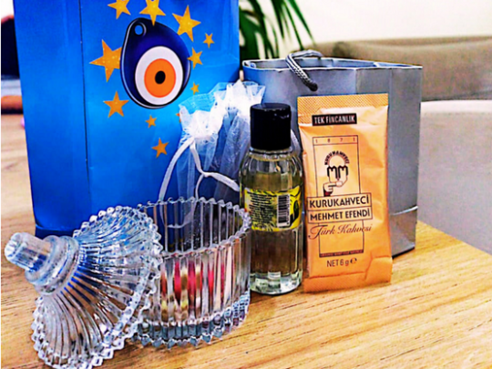 Kadınlar Günü Kurumsal Hediye | Kadınlar Günü'nde Birlikte Güçlüyüz!