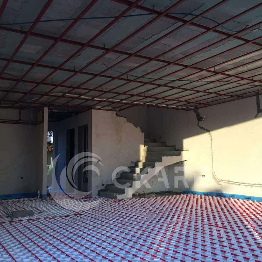 manavgat villa merdivenli salonda yerden isitma boru doseme - ckare muhendislik