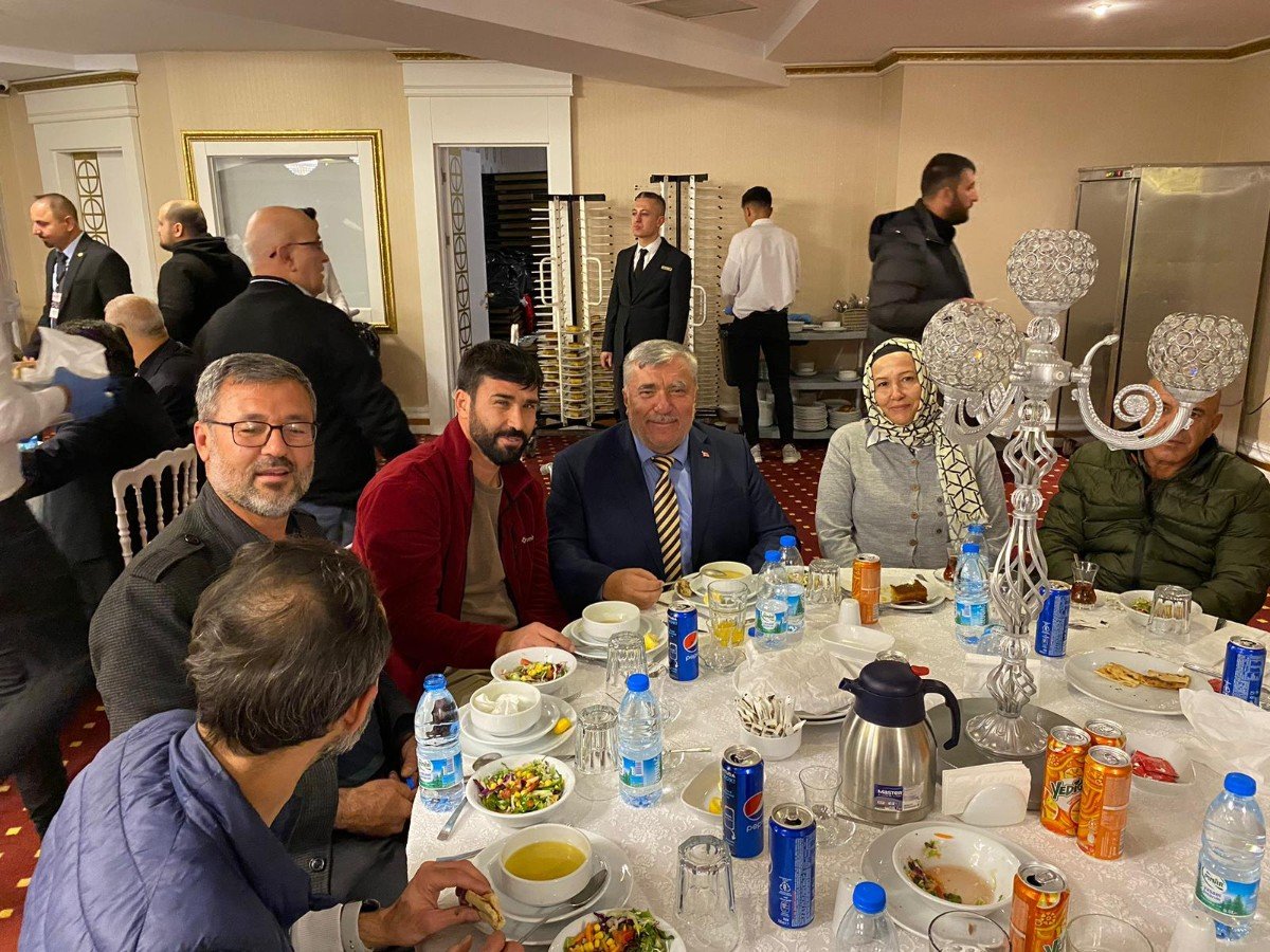 8b92051f-fd65-4970-aba1-08f4d09182eb