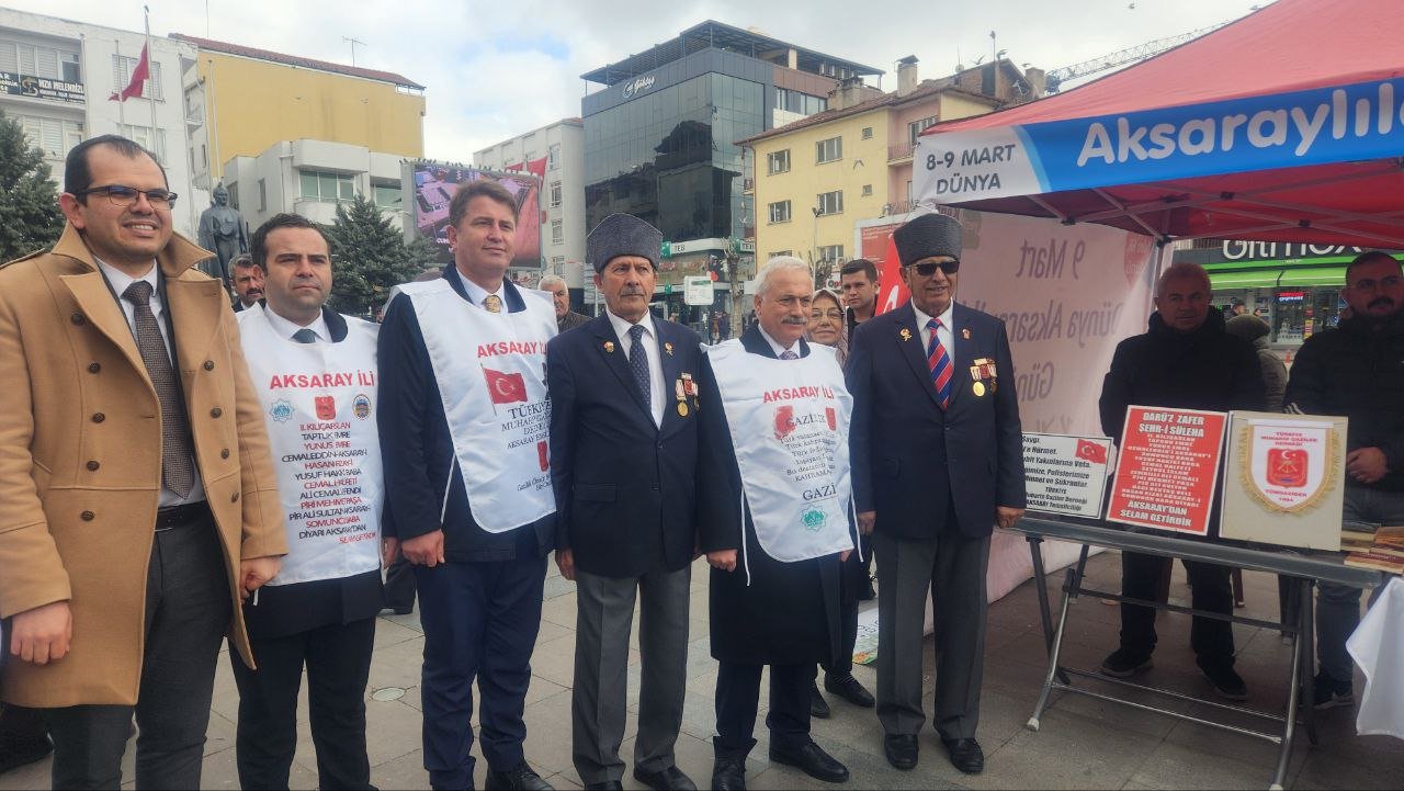 photo_6003372735524355812_y