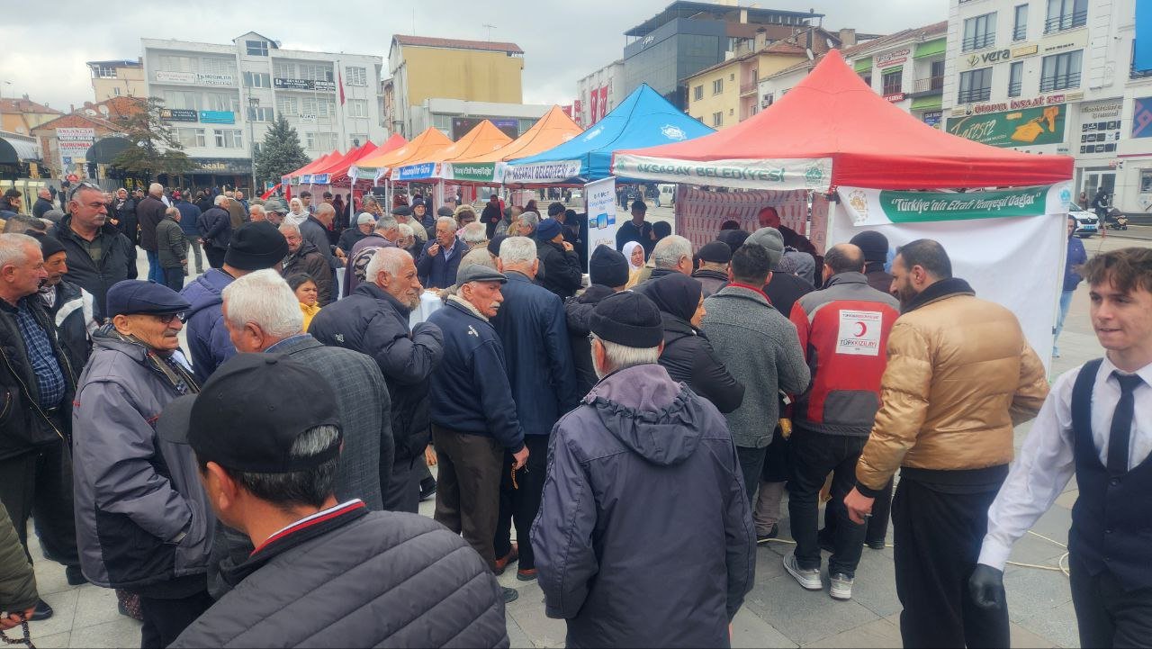 photo_6003372735524355809_y