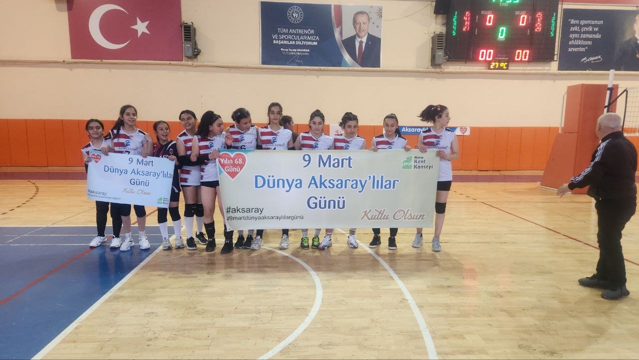 photo_6003372735524355836_y