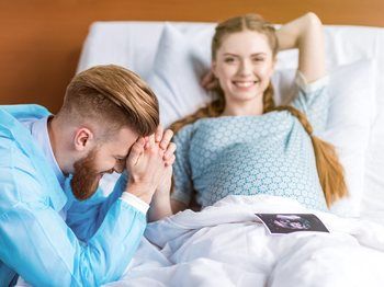 体外受精（IVF）-评论